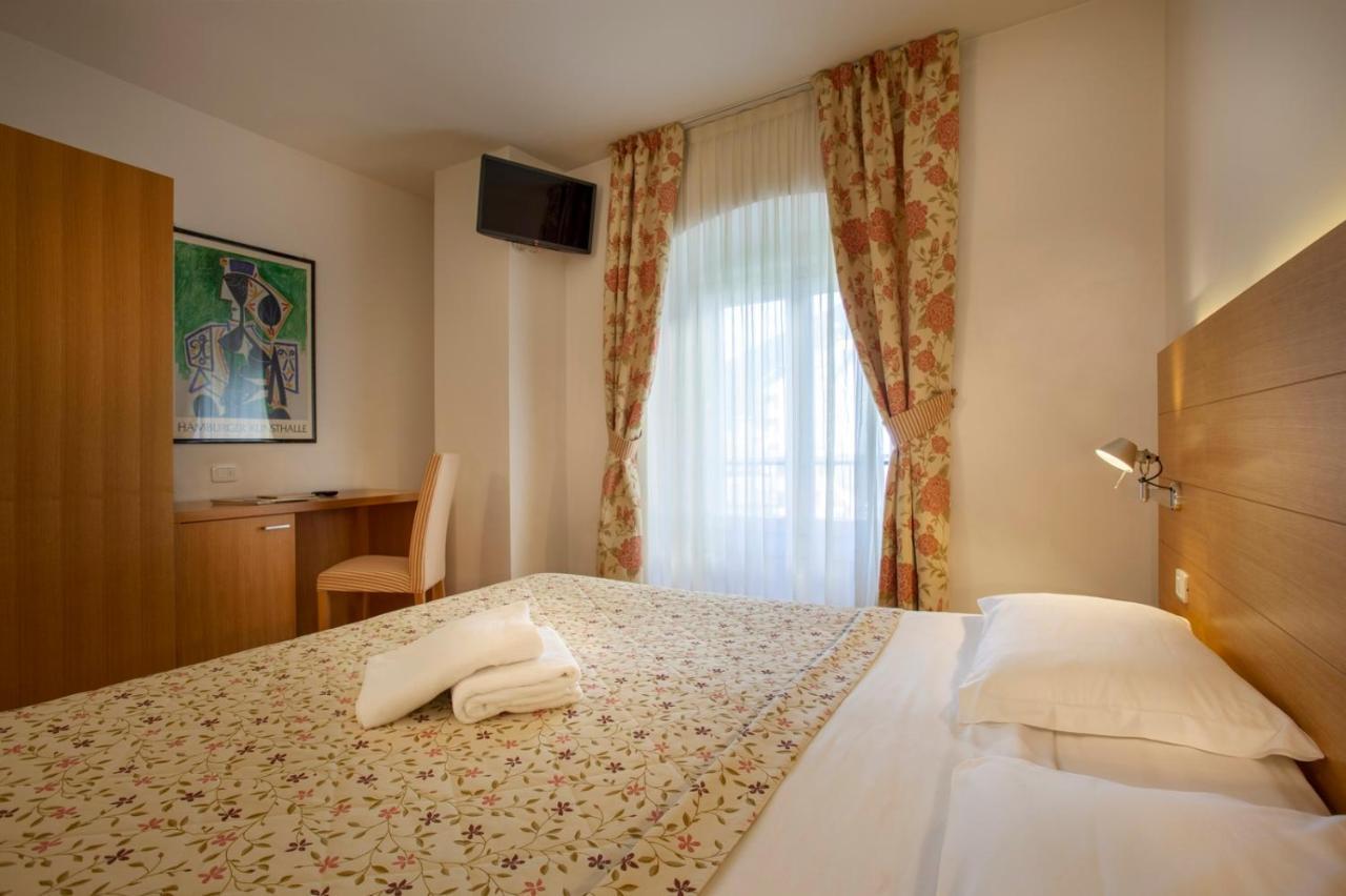 Hotel Romanda Levico Terme Eksteriør billede